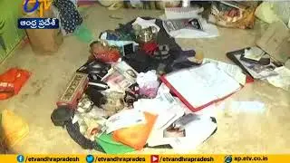 ACB Raids On Naidupet Municipal Commissioner Prasad Houses
