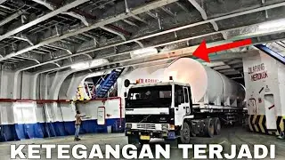 🔴LIVE AKSI DAMAI TRUCK NAIK KAPAL DI PELABUHAN MERAK