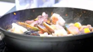 TREND CATERING BERLIN | LIVE COOKING | MESSECATERING |