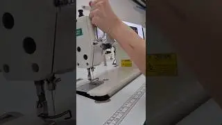 How to change the oil of a sewing machine #shortsvideo#sewing#Sewing_machine_oil