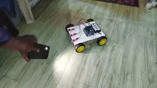 Light Following Robot using Arduino | Light Tracking Robot