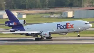 FedEx McDonnell Douglas MD-10-30F [N306FE] landing in PDX