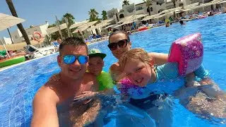 Womersley's - Globales Bouganvilla, Majorca - 2022