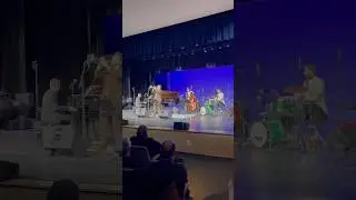 AMAZING JAZZ DRUM SOLO