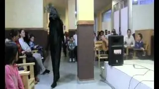 OBRA DE TEATRO CAMPO CLARO SALOU.wmv