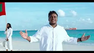 Minivan Dhuvahuge Ufalhugaa but its Frank Sinatra