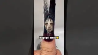 Wait for it 👀 This nail is possessed 👻😱 #nailart #nails #halloweennails #beetlejuice