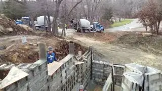 Pouring Basement walls 3 12-18-25