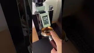 #youtubeshorts #ViralShorts  #ShortsFeed  #BeautyInMotion  #SlowMoQueen #ViralVideo #espresso #fyp