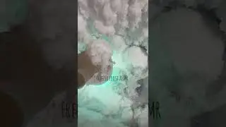 THICK HUMIDIFIER FROST SCRAPING WITH HANDS AND ICE EATING ASMR