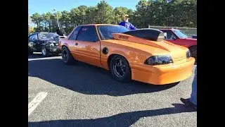 FORD MUSTANG- FOX BODY-50  looks.