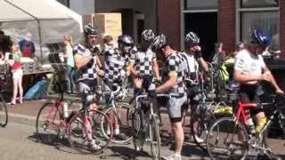 Impressie 100 jaar fietselfstedentocht Bolsward 2012.