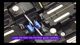 Inserting the fibers into the splicer (Help Video for TYPE-72C/TYPE-82C(no4))