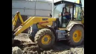 MF 865 #Backhoe 03