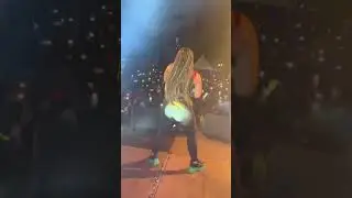 Boohle performing Hamba Wena in Mozambique