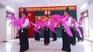 đội múa cao tuổi tổ 9 phường chiềng Sinh múa mừng đại hội tuổi cao pi nong tọn le 