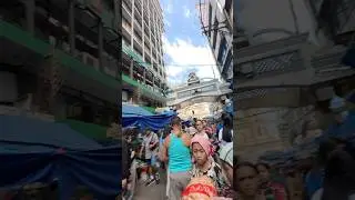 Bustlings streets of Quiapo Market