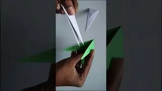 How To Make an Easy Paper Ninja Star (Shuriken) - ORIGAMI