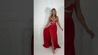 You will be iconic when in ONE HONEY #onehoney #formal #prom #dressshopping #2025formal