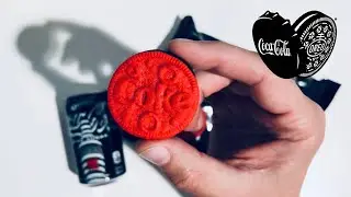 Trying Oreo Coke Zero Sugar and Coke Oreo Cookies Taste Test