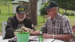 Best buddies during Vietnam War reunite after 53 years (2019)