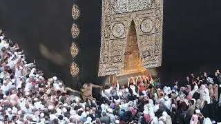 The Holy Kaaba is the center of Islam, Located in Masjid Al Haram in Mecca. Crowd of people