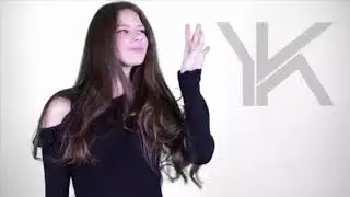teaser showroom