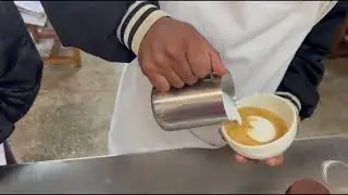 Basic latte art FREEPOUR🇧🇹#coffeeart #art #coffee #espressolover #food #latteart #barista 