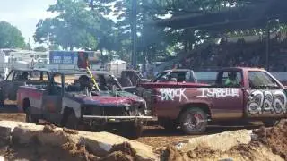 Weyauwega WI demolition derby 2016 Trucks