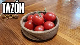 Tazón con madera de parota, en el torno