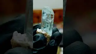 Diamond cut Aquamarine with Mica and Albite     25 gm     42 x 18 x 15 mm      Skardu, Pakistan
