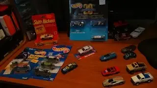 Vintage Hot Wheels Flea Market Haul. Redlines, French Hot Wheels, Blue Cards and MORE