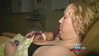 Kangaroo Care benefits mom and baby