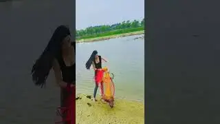 Casting the net outdoors. The beautiful woman&rsquo;s legs are longer than my net #外 Casting the net for