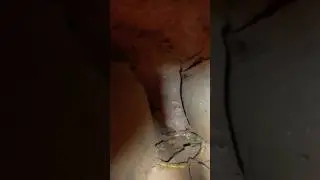 Думал, что нашел клад, а оказалось ГРОБНИЦА! #находки #shorts #клад