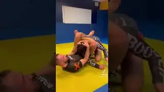 Triangle Choke from Backmount #bjj #grappling #jiujitsu