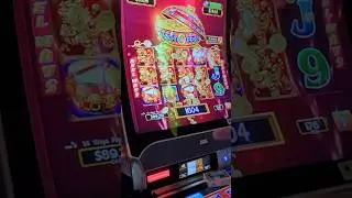 HOW TO CHEAT A SLOT MACHINE?!?!