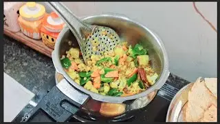 Mere trike se veg soya Tahire bnaoge to taref hi paoge. Simple living with shahana 