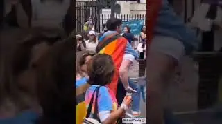 Charlie and Nick, Joe and Kit #heartstopper at London Pride 2022
