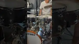 Demo debut