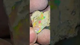 Welo Rough Opal Stunning piece 🔥🔥🔥#ethiopiaopal #jewellery #opal #weloopal