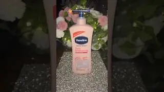 Vaseline Daily Brightening Lotion! 🧴💕 #vaseline #lotion #bodycare #selfcare #youtubeshorts