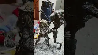 predator 2 (1990) NECA Ultimate Elder Predator action figure (got it today)