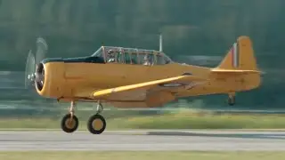 North American/CCF Harvard Mk II and Mk IV Approach and Landing