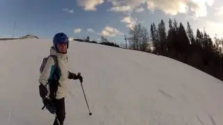 Advanced skier vs beginner. Ski centrum Nižn&aacute;, end of February 2017.