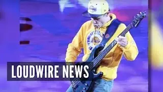 Flea Gets Backlash for National Anthem at Kobe Bryant's Final Game