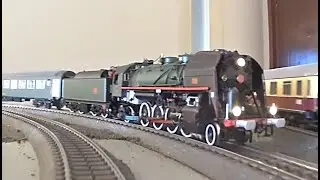 Accompagnement de la 141R 1244 Märklin sur mon réseau HO