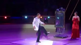 Gentlemanjuggler Jeton at the Fővárosi Nagycirkusz