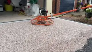 MBW Europe Summer's last hurrah: Smooth resin driveways