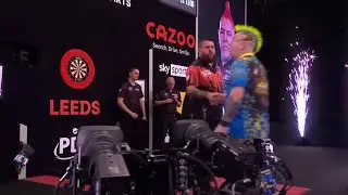 Incident between Michael Smith and Peter Wright #darts